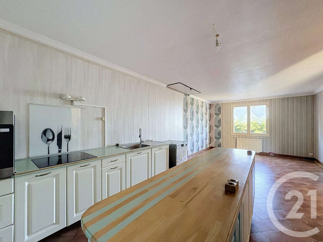 Maison 8 pièces 146 m² à vendre à Planguenoual (22400) - photo 3