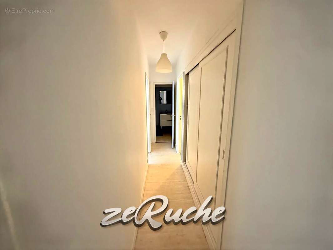 Appartement à HEROUVILLE-SAINT-CLAIR