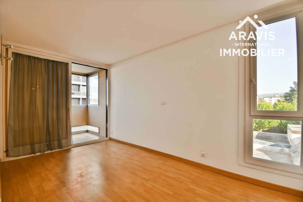 Appartement de 4 pièces de 79 m2 - photo 10