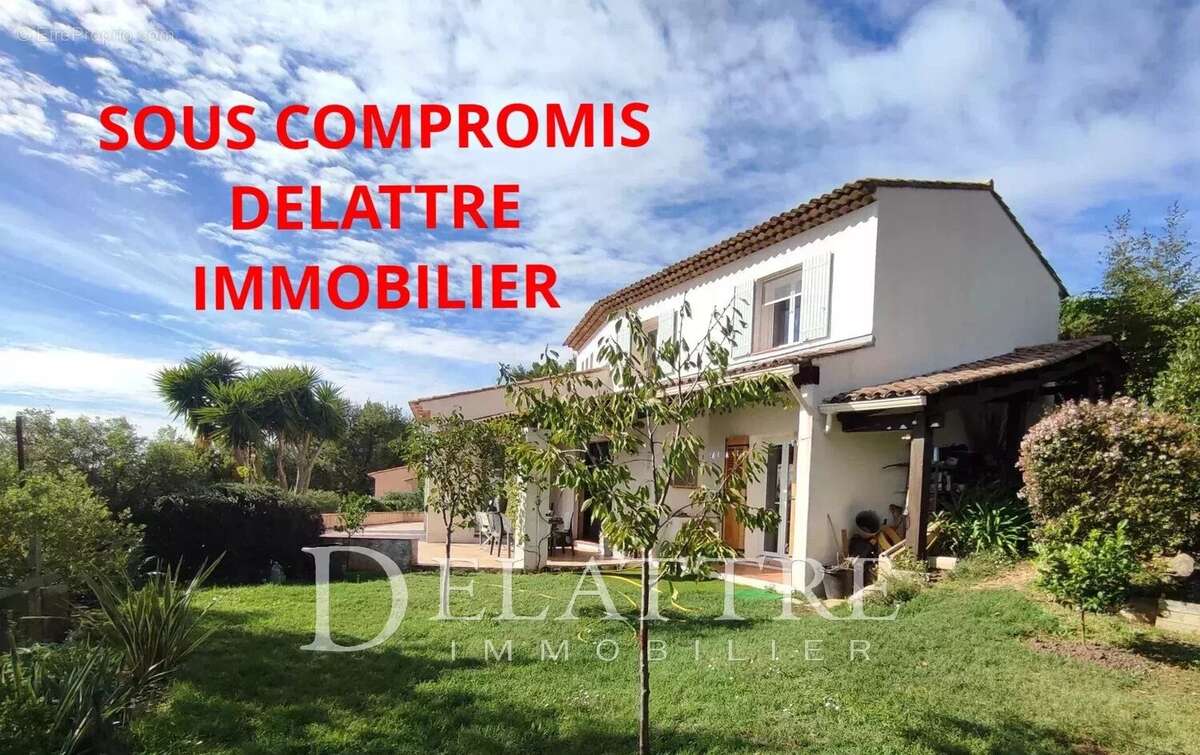 Maison à CHATEAUNEUF-GRASSE