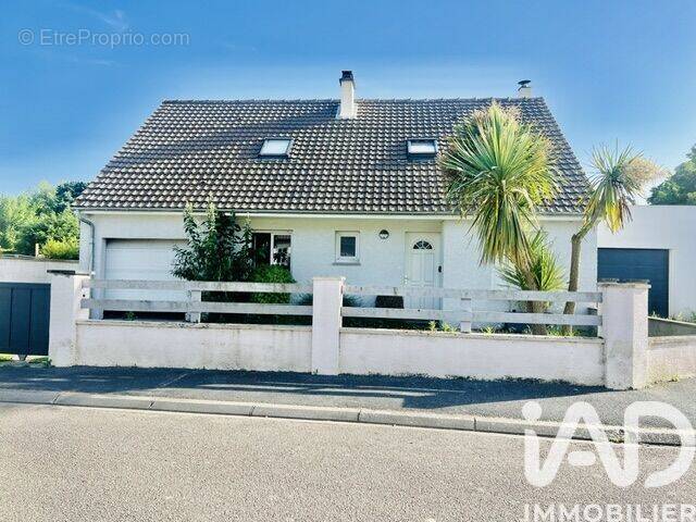 Photo 1 - Maison à CRESSERONS