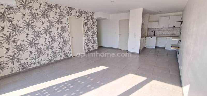 Appartement 80 m² à Istres  - photo 6