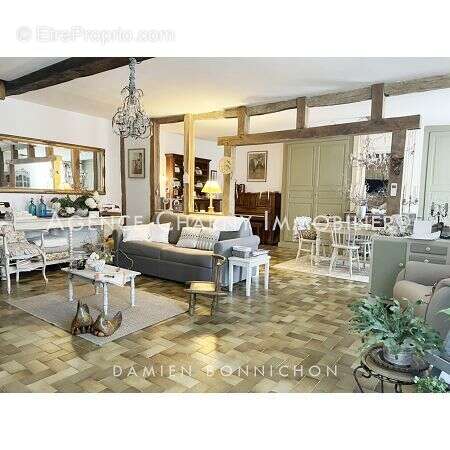 Maison à CHAMBEUGLE