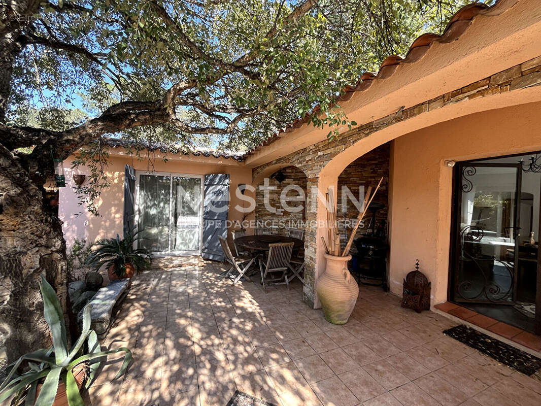 Maison à SAN-GAVINO-DI-CARBINI