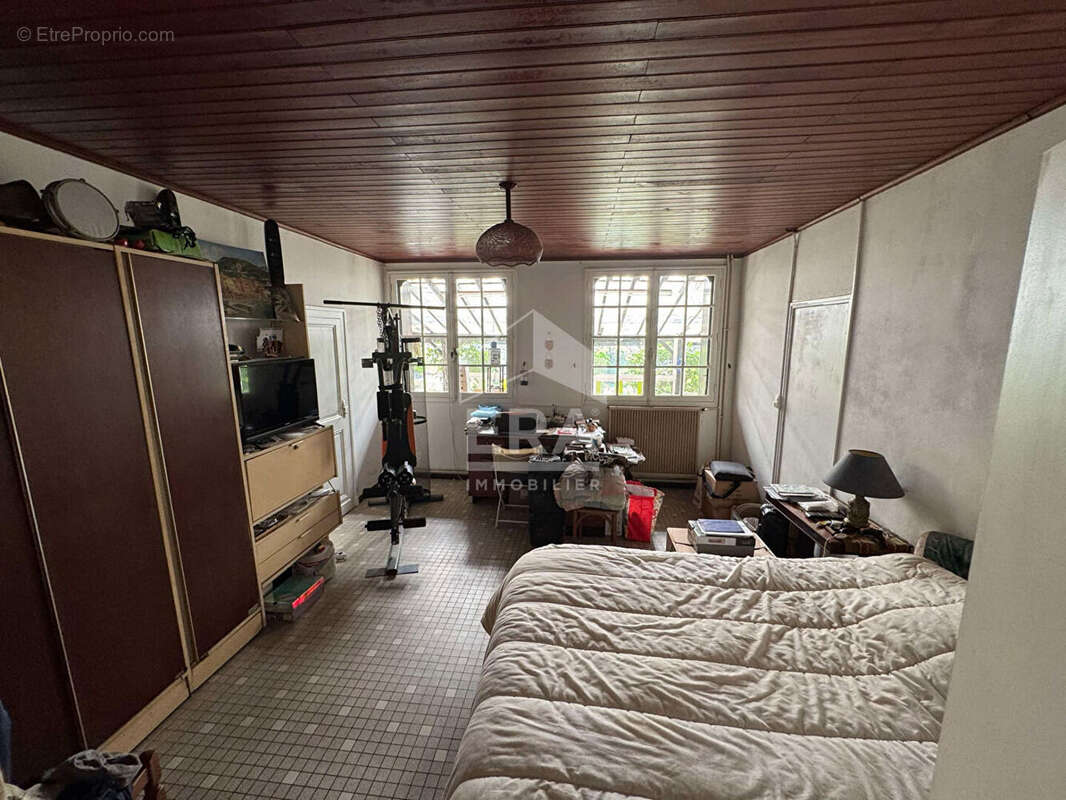 Maison à MONTPON-MENESTEROL