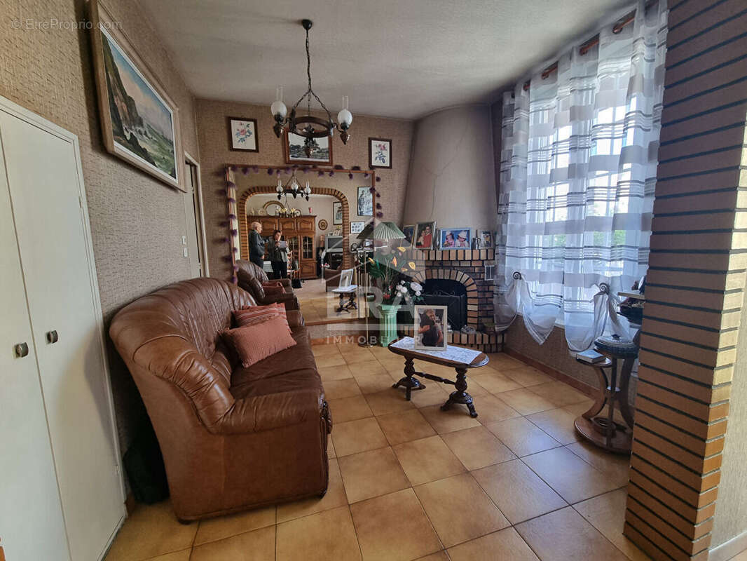 Maison à NEUILLY-SUR-MARNE