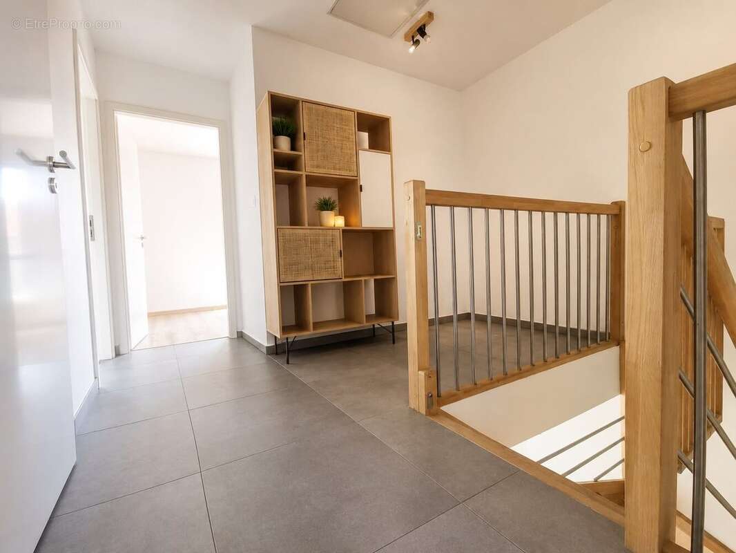 Maison 92 m² à Woippy  - photo 7