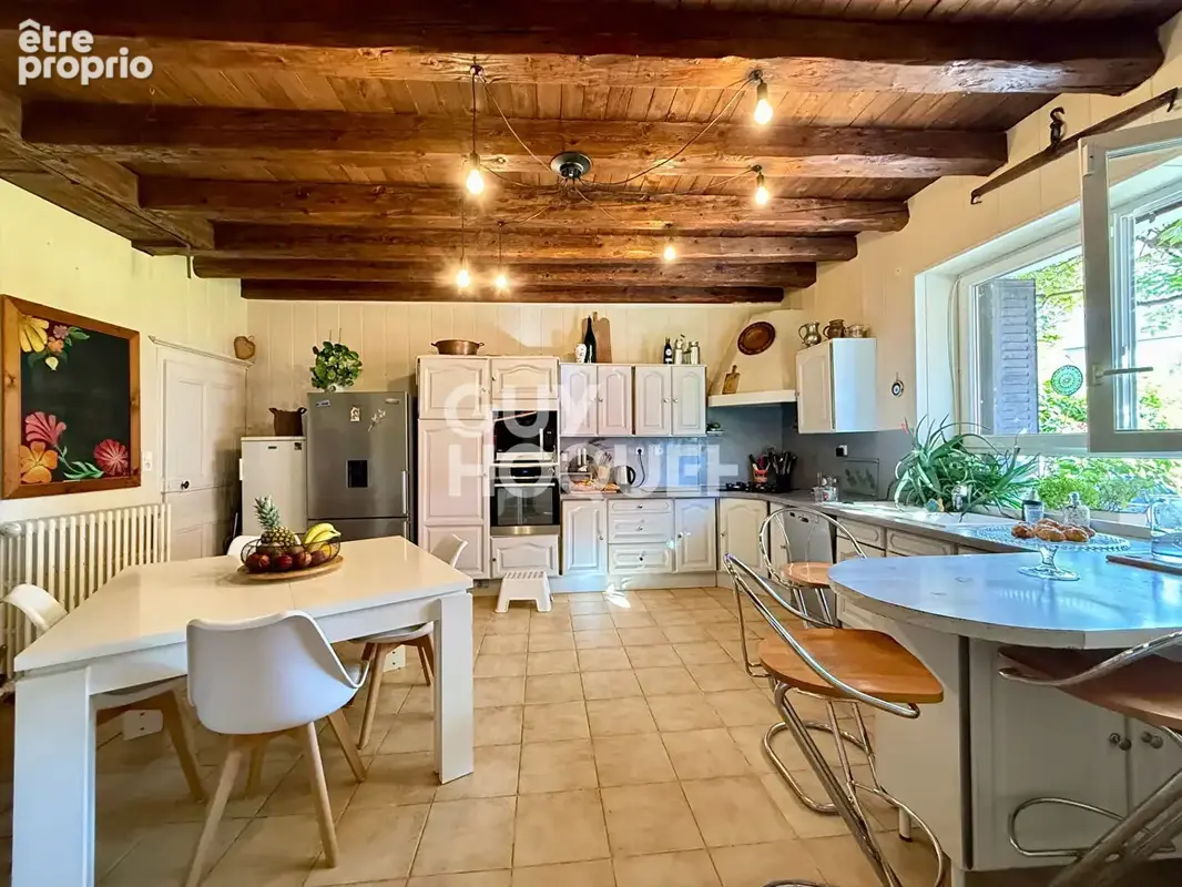 Maison familiale 4 chambres 280 m² habitables - photo 8
