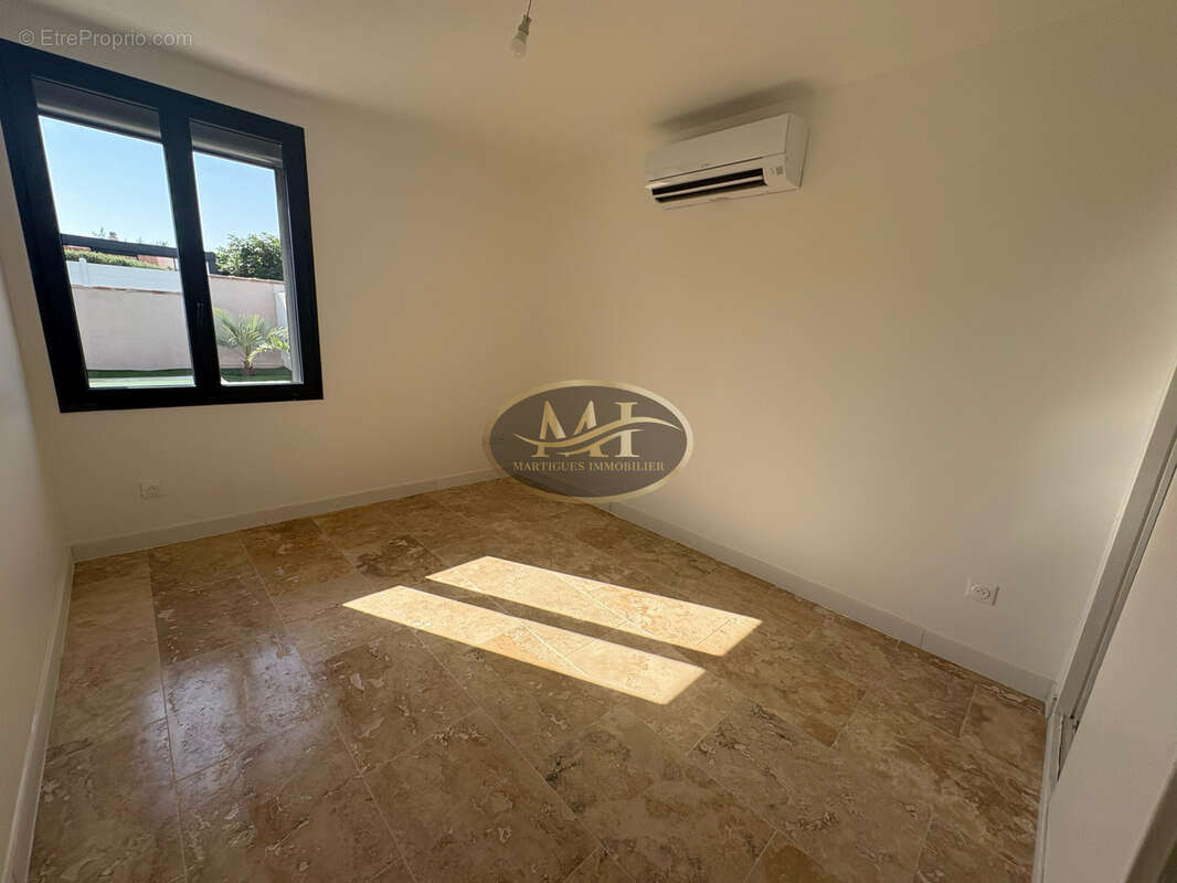 Maison T4 plain pied avec piscine - photo 13