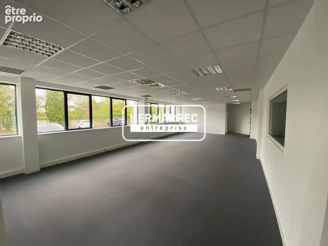 Commerce 600 m² à vendre à Thorigne-Fouillard (35235) - photo 4