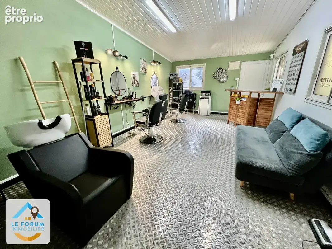 Tampon 97430 - villa f6 à étage - en parfait etat - dépendance - beaux volumes - piscine - photo 14