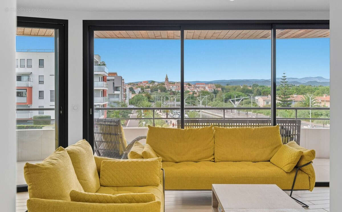 Appartement à FREJUS