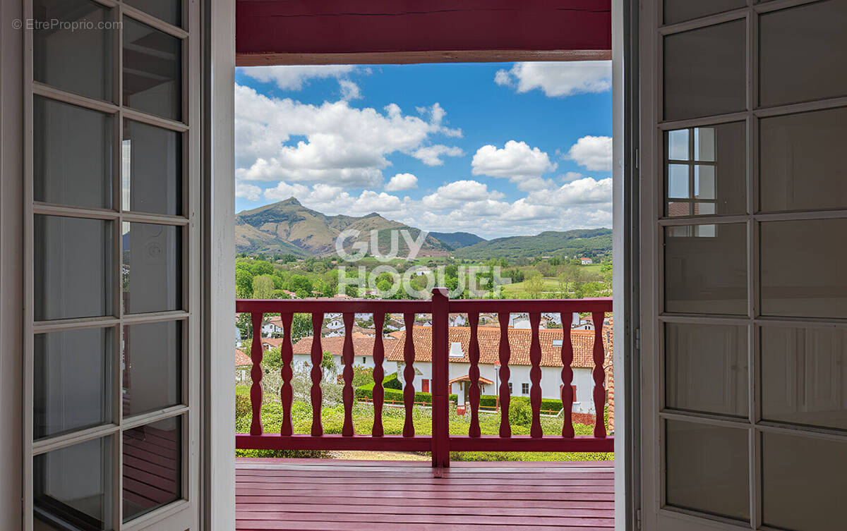 Appartement à URRUGNE