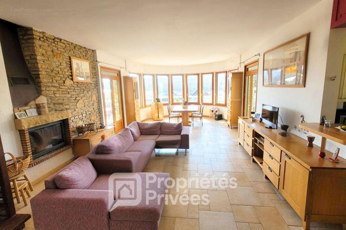 Maison à MARCOUSSIS