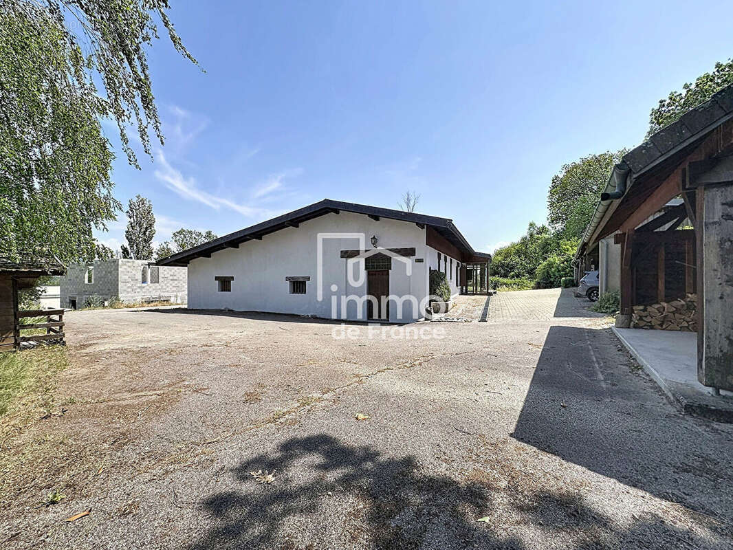Maison  6 pièce(s) 175 m2 - photo 14