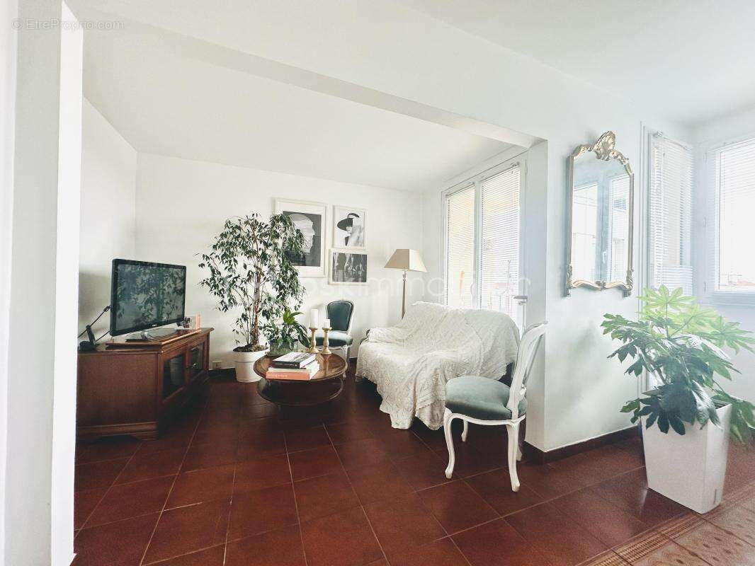 Appartement 5 pièces à 5min de la gare - photo 6