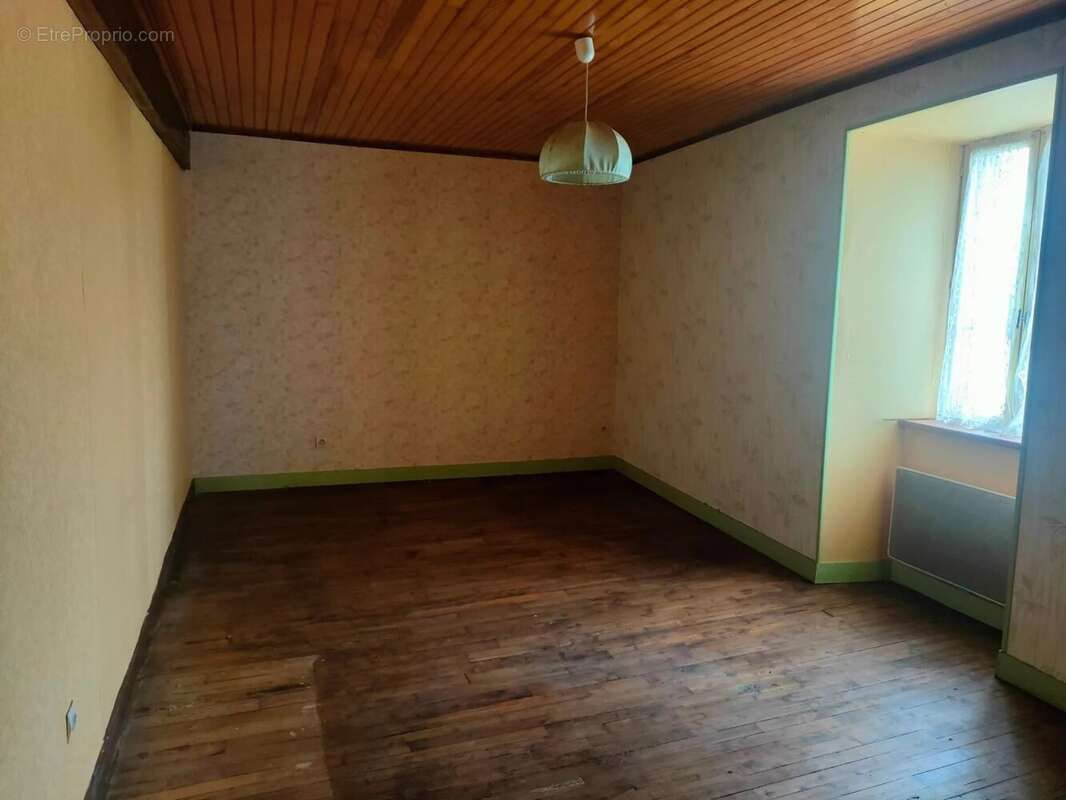 Appartement à CUSSAC