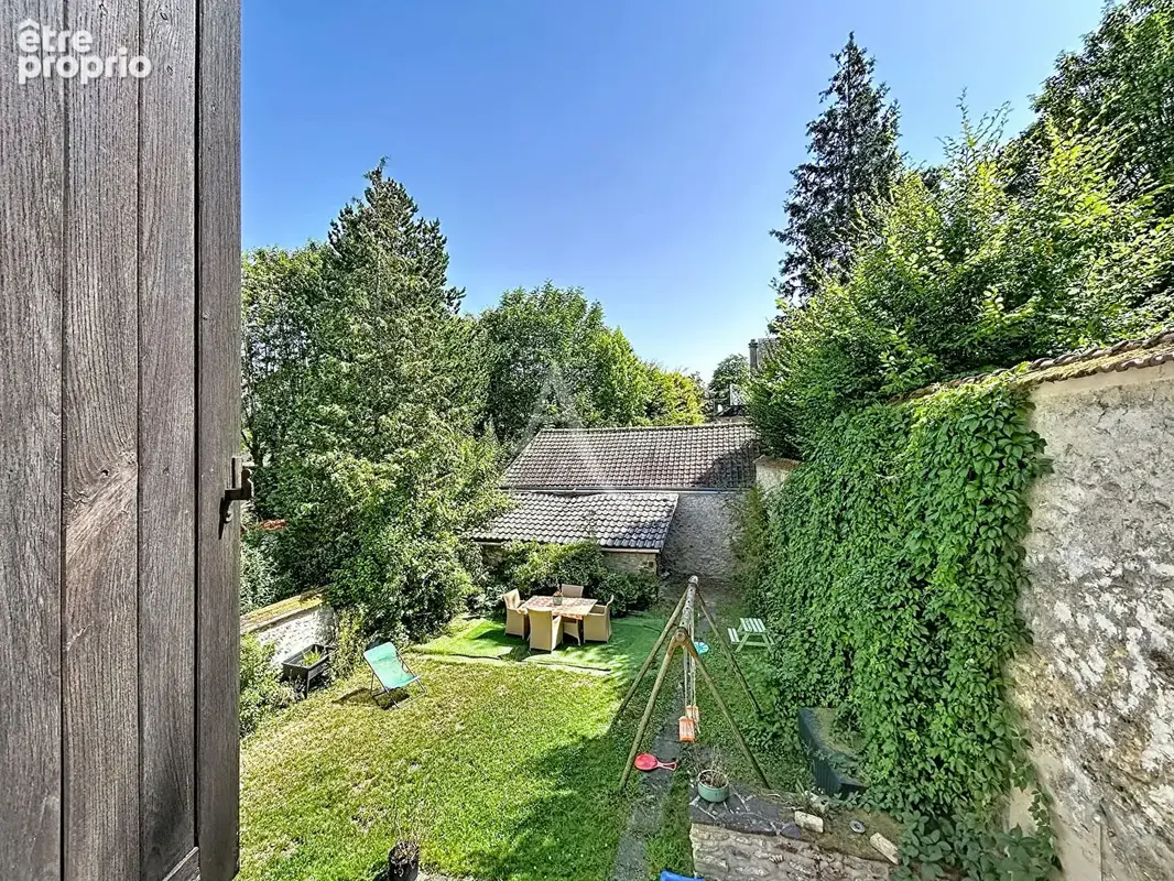Maison de charme ? Le Mée-sur-Seine, quartier Le Mée Village - photo 3
