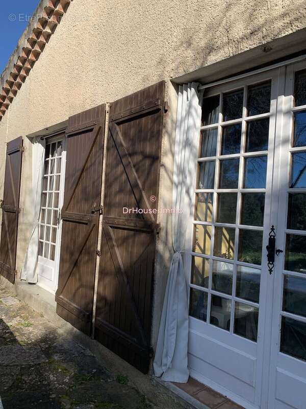 Maison à BAGNOLS-SUR-CEZE