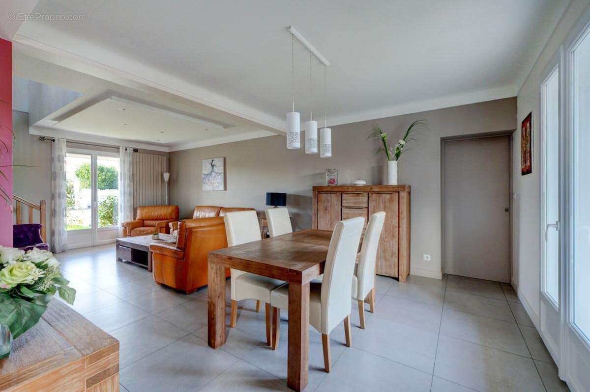 Maison à LE LOROUX-BOTTEREAU