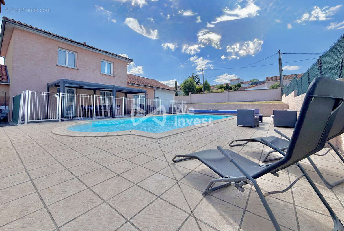 Maison 123 m² à Riom  - photo 2