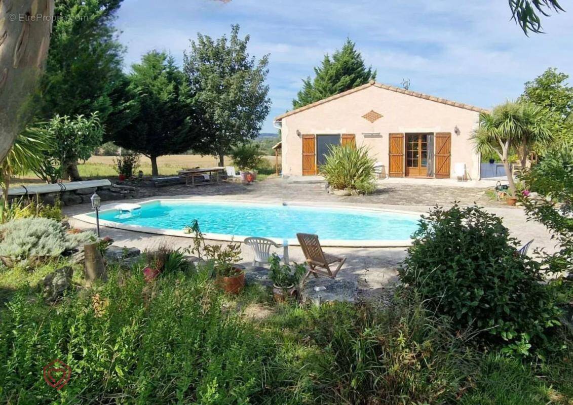 Maison à LA POMAREDE