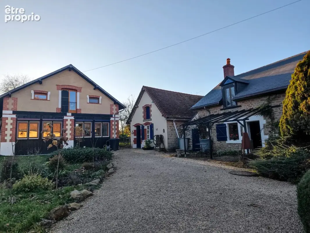 Maison spacieuse et lumineuse avec gîte et dépendances - photo 2