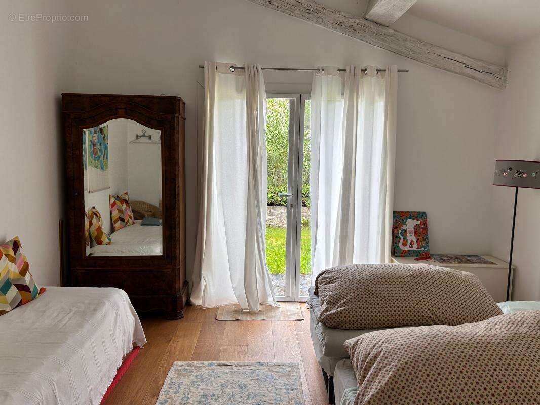 Maison à VAISON-LA-ROMAINE