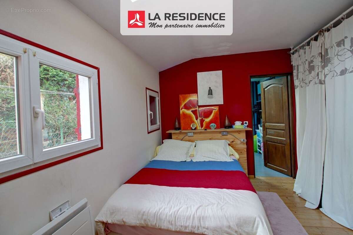 Maison à LES MUREAUX