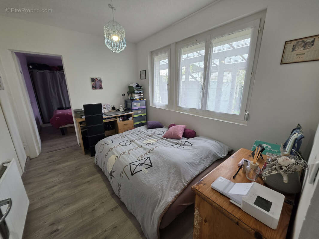 Maison à COURRIERES