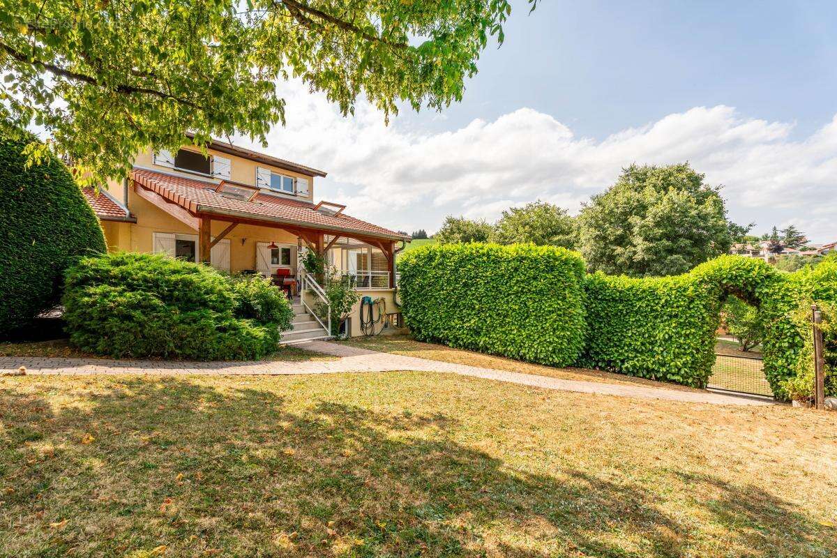 Maison à PONTCHARRA-SUR-TURDINE
