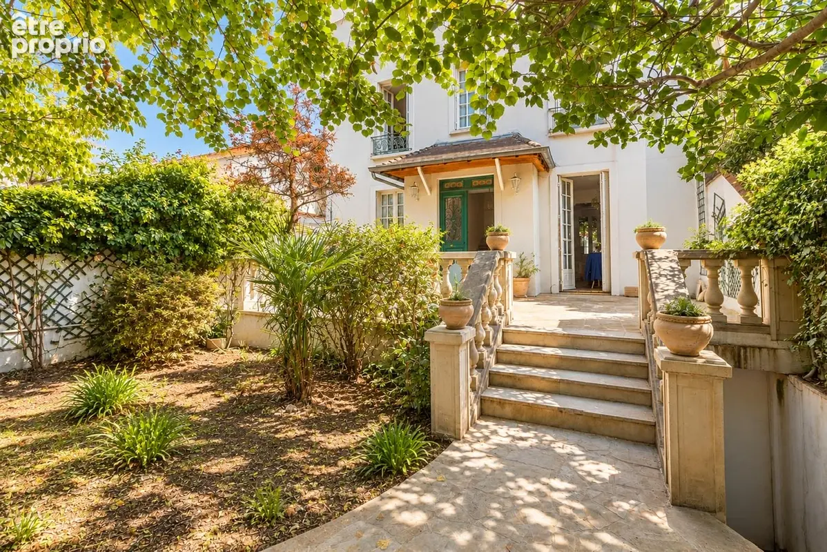 Photo Maison à Asnieres-Sur-Seine au prix de 1 352 000€