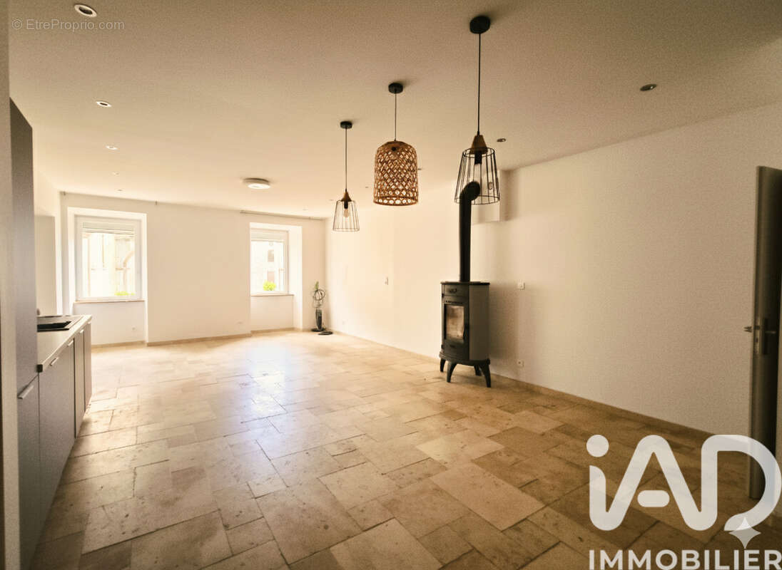 Photo 5 - Maison à BERRIAS-ET-CASTELJAU