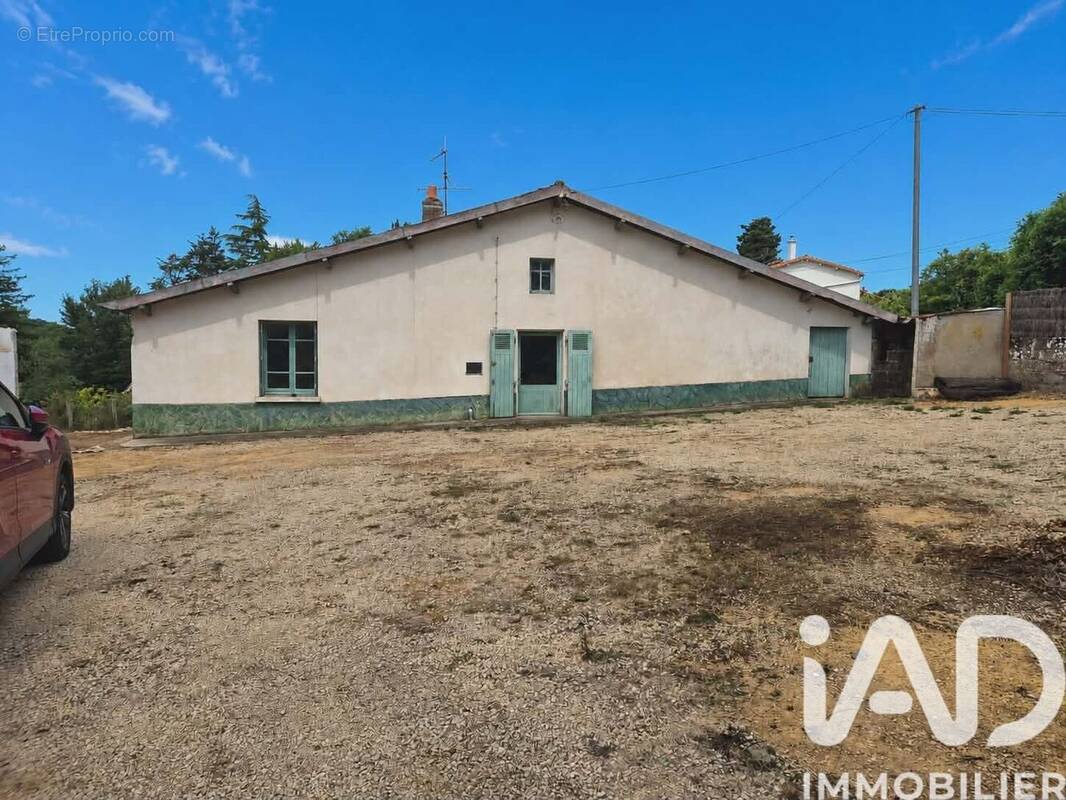 Photo 1 - Maison à CEAUX-EN-COUHE