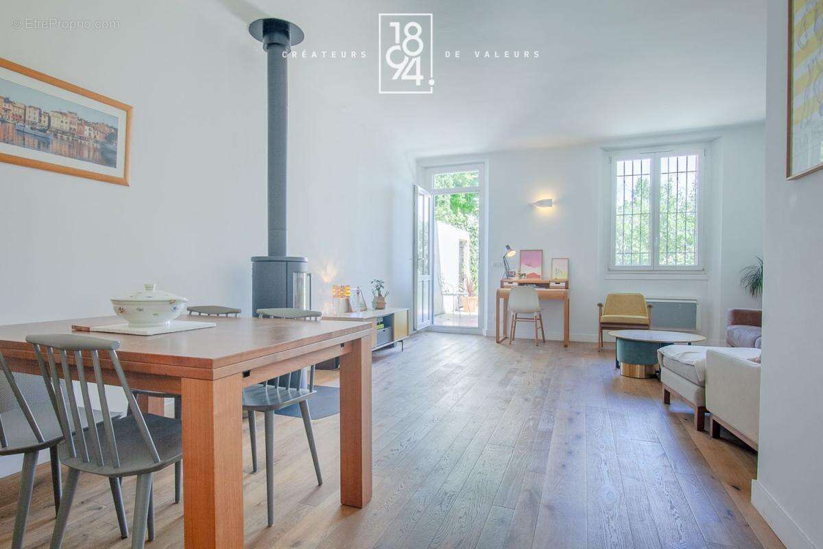 Maison T4 à vendre Saint-Victoret Pas des Lanciers (13730)  130 m²  Dépendance I Piscine I Jardin - photo 5