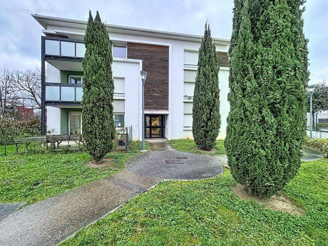 Appartement à COLOMIERS