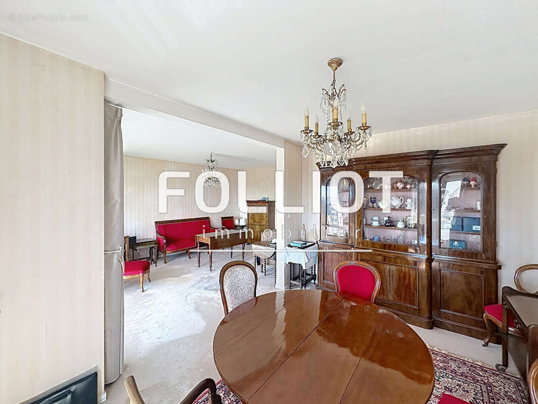 Appartement 4 pièces avec vue mer à Granville, dernier étage, quartier Saint-Nicolas - photo 2