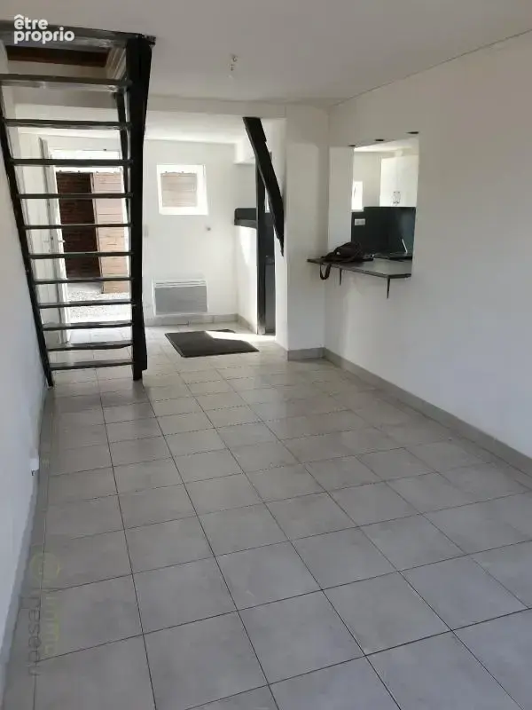 Appartement 6 pièces 82 m² à vendre à Breteuil (60120) - photo 3