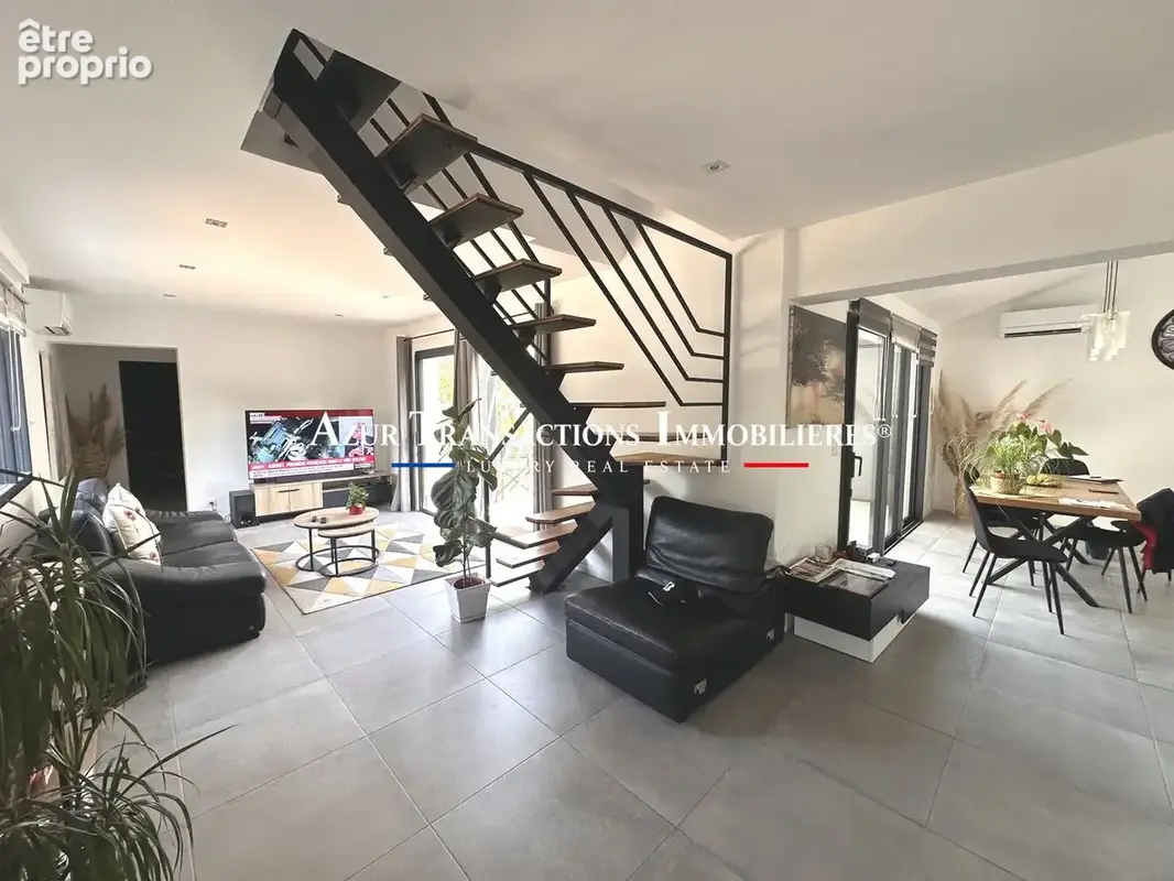 Maison 90 m² à Sainte-Maxime  - photo 7