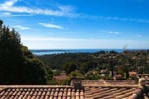 Maison 224 m² à Vallauris  - photo 2