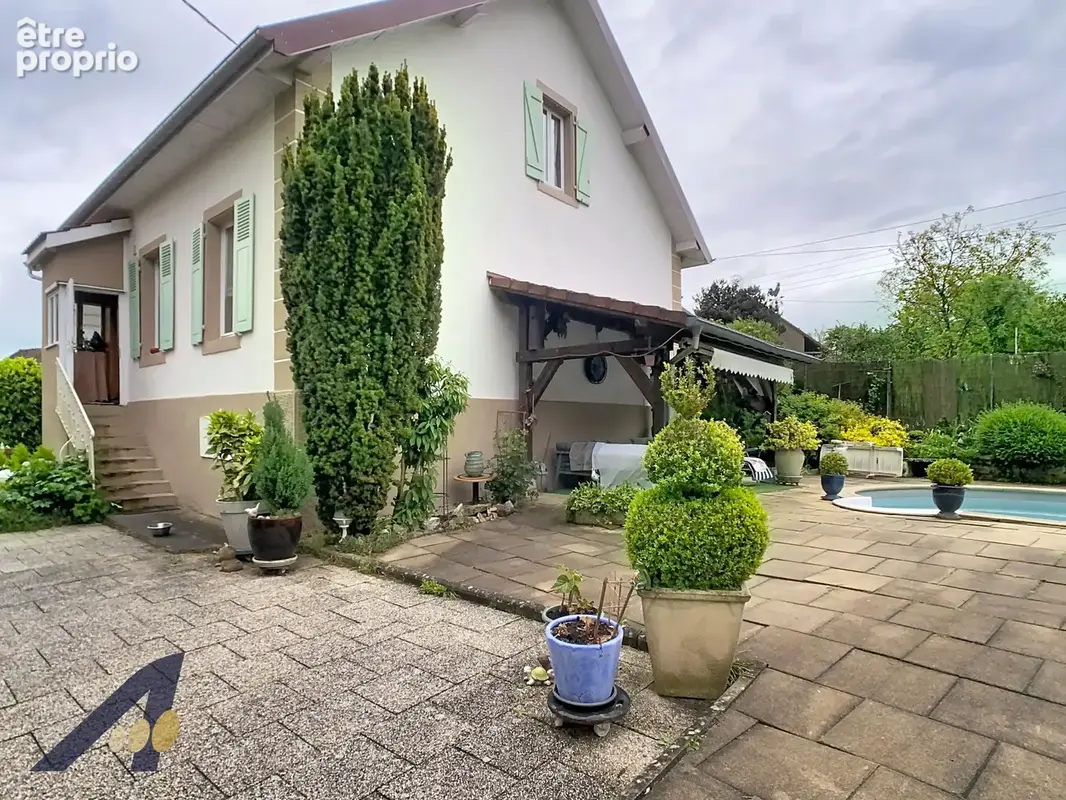 Belle maison pierre rénovée avec piscine et dépendances - photo 1
