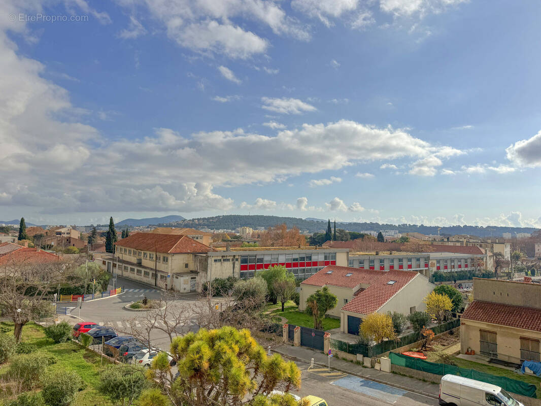 Appartement à LA VALETTE-DU-VAR