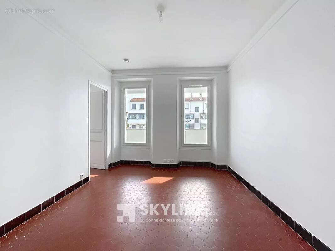 Appartement à MARSEILLE-14E