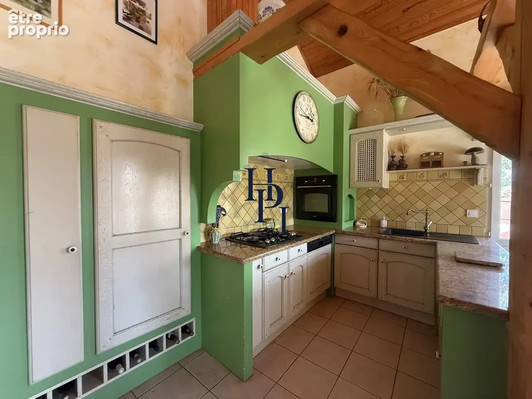 Vente Maison avec dépendances et terrains Montaigut - photo 4