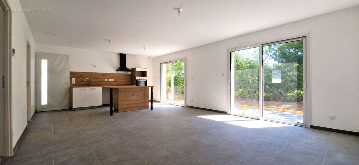 Maison à GRANDCAMP-MAISY