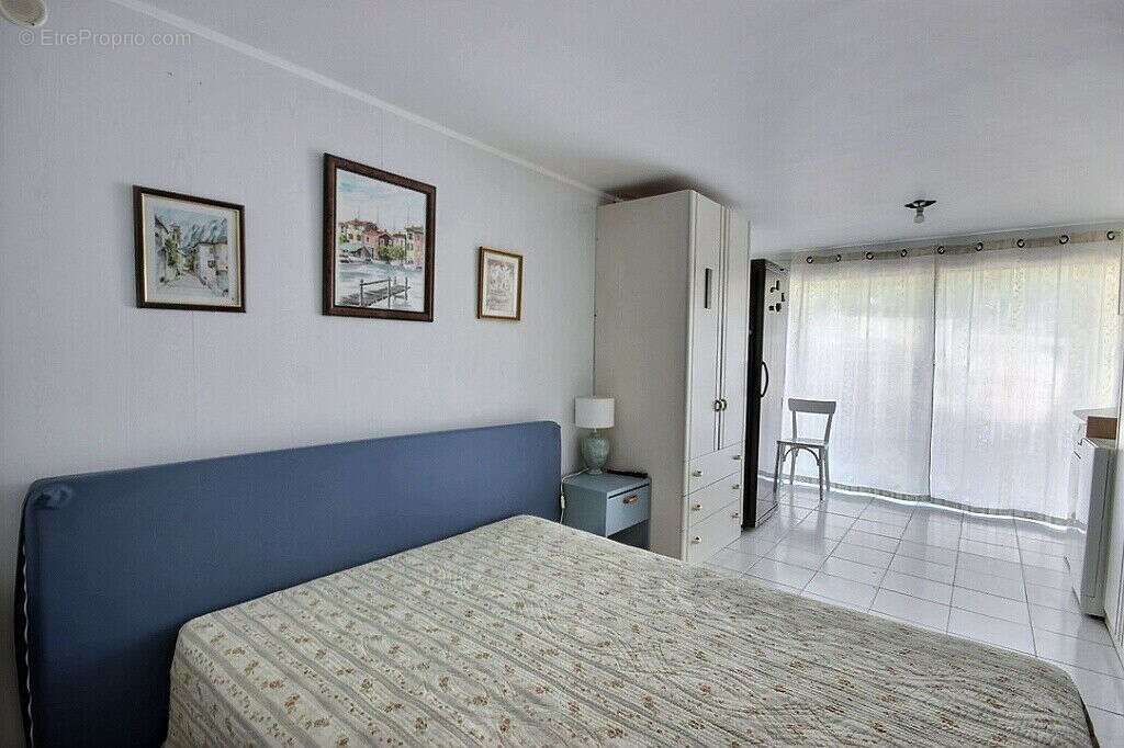 Maison à ROQUEBRUNE-SUR-ARGENS