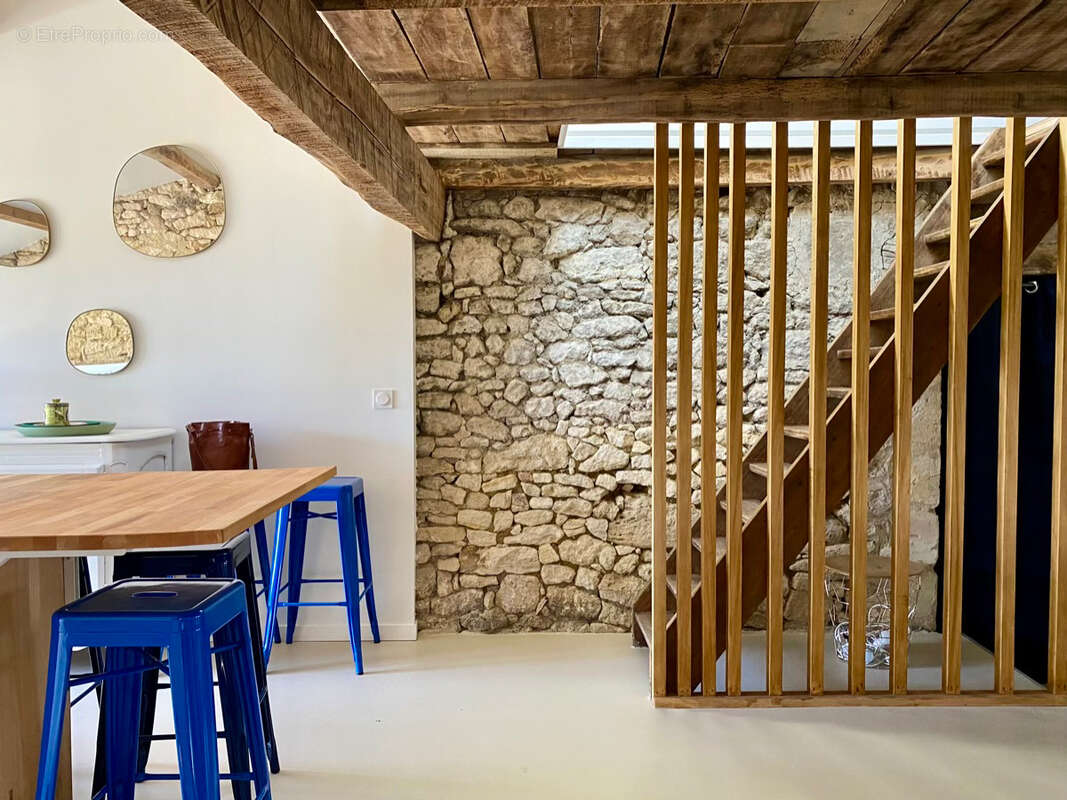 Maison à SAINT-EMILION