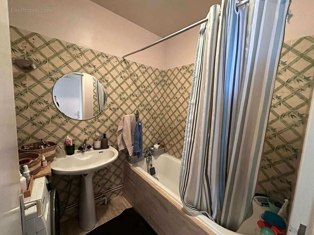 Photo 3 - Appartement à SAINT-ETIENNE