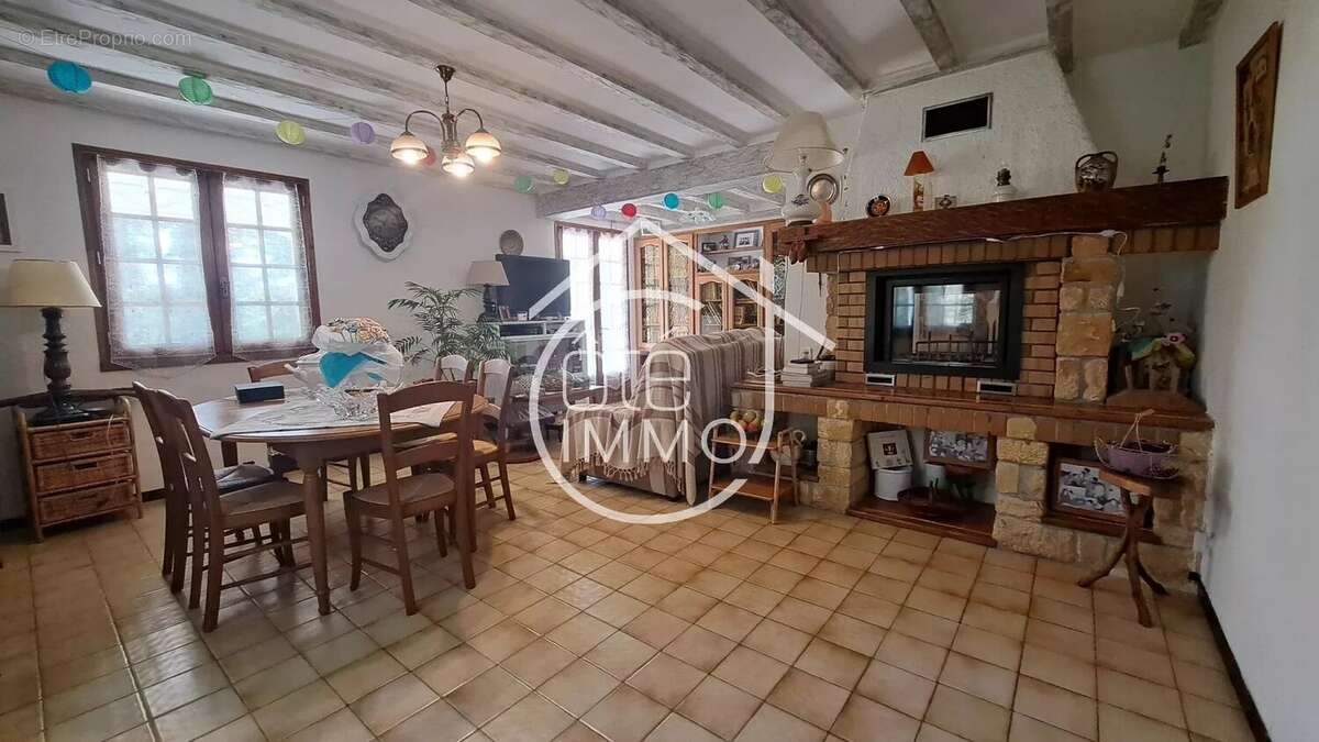 Maison à PRIGONRIEUX