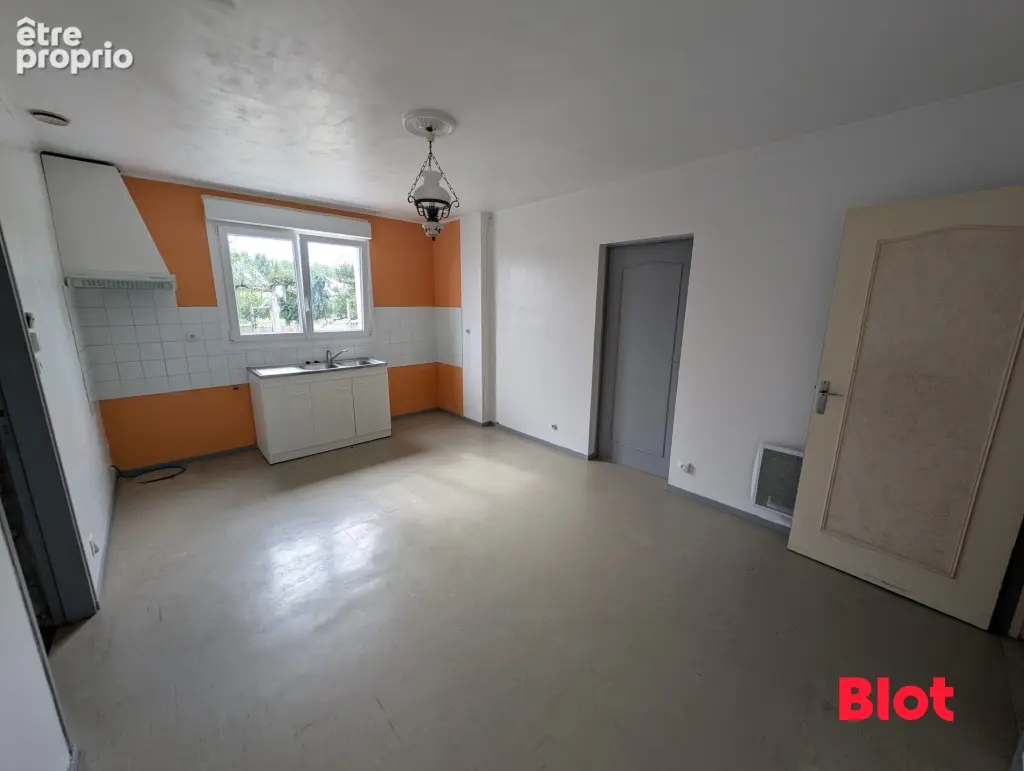 Maison 5 pièces 96 m² à vendre à Argentre-Du-Plessis (35370) - photo 3